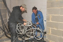 Durch diesem "Kabelsalat" luft spter der "Drehstrom".