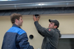 Siehst du Marcel, einmal drehen und schon iser drinn . . .