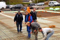 . . .  einmal schieben . . .