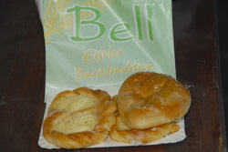 Rita lsst unsere fleiigen Helfer nicht verhungern!