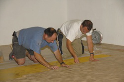 Die letzten Handgriffe . . .