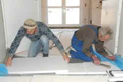 . . . passt genau, naja fasst genau . . .