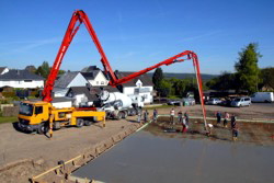 vom Himmel hoch da komm ich her . . .