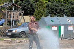 . . . ja ja, hast ja recht . . . 