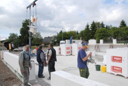 Wenn die Sge oben hngt, wie soll ich dann . . . 