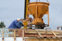 Was doch in so ein kleines "Kbelchen" hineingeht.