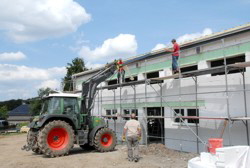 Schweres Gert erleichtert die Arbeit.