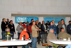 Die Augen zum Himmel . . .